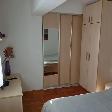 Apartment Nikol Pula Exterior photo